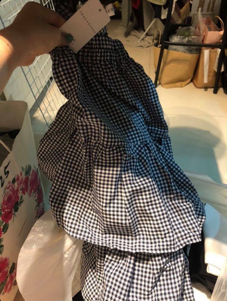 Picture of a brand new skirt with tag to donate